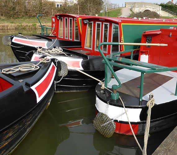 Boats moored at Hilperton Marina